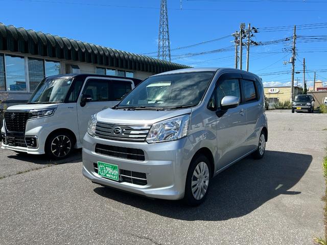 ムーヴ Ｌ　４ＷＤ　キーレスエントリー　運転席シートヒーター　横滑り防止装置　電動格納ドアミラー　パワーウィンドウ　タコメーター　ＣＤオーディオ（4枚目）