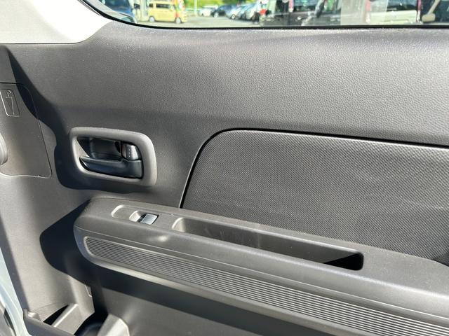 ワゴンＲ ＦＡ　ＣＶＴ　４ＷＤ　衝突被害軽減ブレーキ　誤発進抑制機能　横滑り防止装置（18枚目）