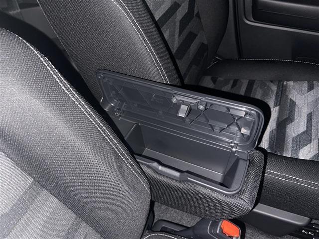 タフト G ダーククロムベンチャー 4WD 届け出済み未使用車 クリアランスソナー 衝突被害軽減システム オートライト LEDヘッドランプ スマートキー アイドリングストップ 電動格納ミラー シートヒーター CVT 盗難防止システム(46枚目)