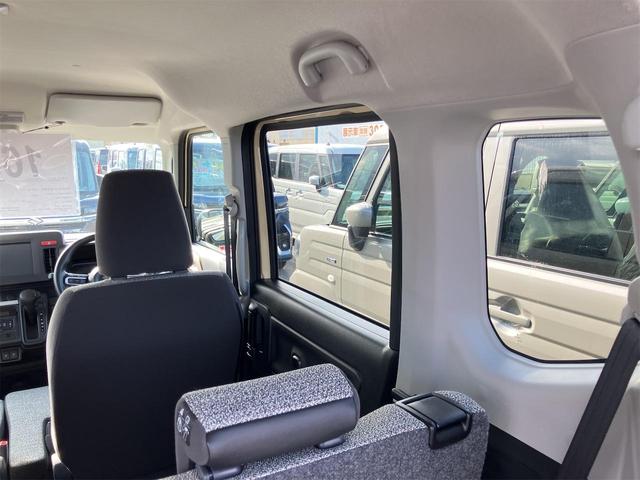 スペーシア ハイブリッドＧ　４ＷＤ　両側スライドドア　クリアランスソナー　衝突被害軽減システム　オートライト　ＬＥＤヘッドランプ　スマートキー　アイドリングストップ　電動格納ミラー　シートヒーター　ベンチシート　ＣＶＴ（31枚目）