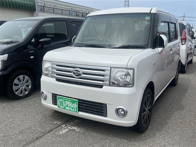 ムーヴコンテ Ｌ　ＶＳＩＩ　キーレスエントリー　４ＷＤ　フォグランプ　ＥＴＣ　社外カーナビ　アイドリングストップ　シュガーソケット　コラムＡＴ　タコメーター（4枚目）