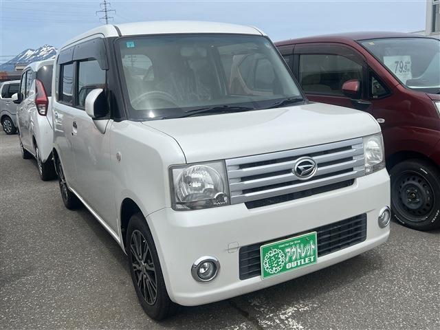 ムーヴコンテ Ｌ　ＶＳＩＩ　キーレスエントリー　４ＷＤ　フォグランプ　ＥＴＣ　社外カーナビ　アイドリングストップ　シュガーソケット　コラムＡＴ　タコメーター（6枚目）