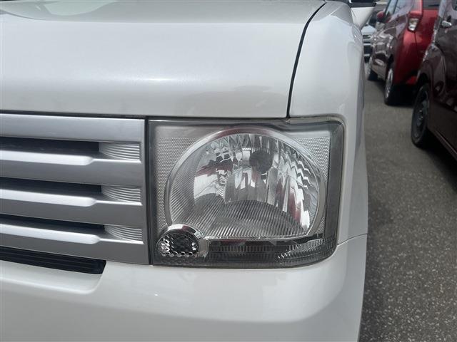 ムーヴコンテ Ｌ　ＶＳＩＩ　キーレスエントリー　４ＷＤ　フォグランプ　ＥＴＣ　社外カーナビ　アイドリングストップ　シュガーソケット　コラムＡＴ　タコメーター（7枚目）