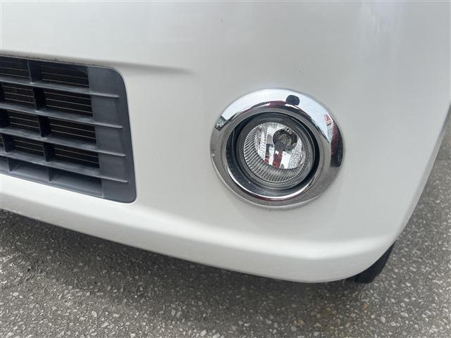 ムーヴコンテ Ｌ　ＶＳＩＩ　キーレスエントリー　４ＷＤ　フォグランプ　ＥＴＣ　社外カーナビ　アイドリングストップ　シュガーソケット　コラムＡＴ　タコメーター（8枚目）