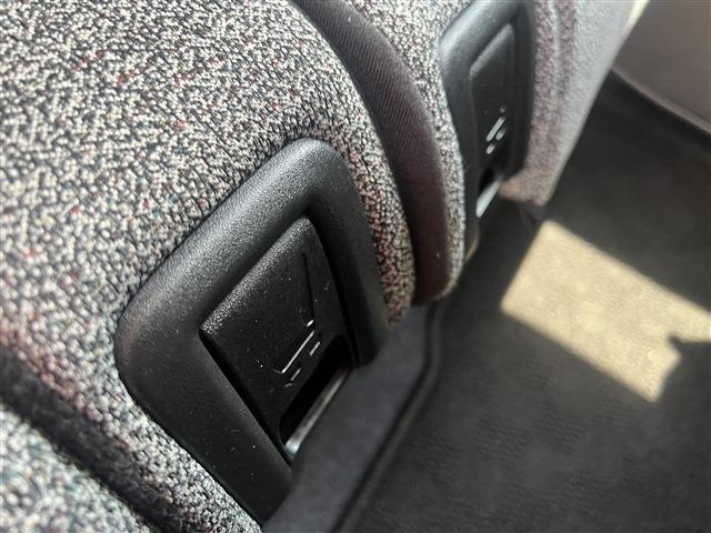 スペーシア ハイブリッドＸ　４ＷＤ　スマートキー　プッシュスタート　運転席助手席シートヒーター　ステアリングリモコン　リア両側パワースライドドア　サーキュレーター（23枚目）
