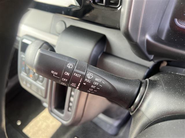 スペーシア ハイブリッドＸ　４ＷＤ　スマートキー　プッシュスタート　運転席助手席シートヒーター　ステアリングリモコン　リア両側パワースライドドア　サーキュレーター（35枚目）