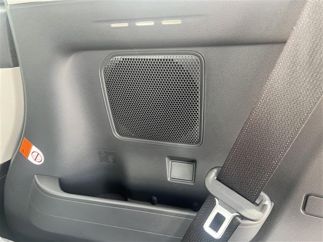 タント 　４ＷＤ　スマートキー　プッシュスタート　運転席助手席シートヒーター　衝突被害軽減ブレーキ　パーキングセンサー　ＣＤオーディオ（19枚目）