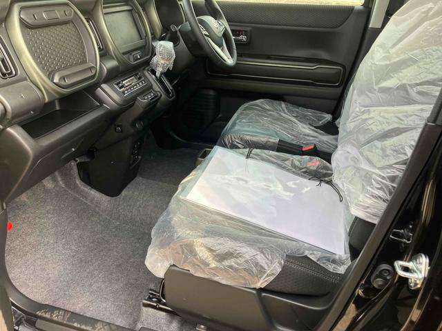 ハスラー タフワイルド　４ＷＤ　クリアランスソナー　オートクルーズコントロール　レーンアシスト　衝突被害軽減システム　オートライト　ＬＥＤヘッドランプ　スマートキー　アイドリングストップ　電動格納ミラー　シートヒーター（30枚目）