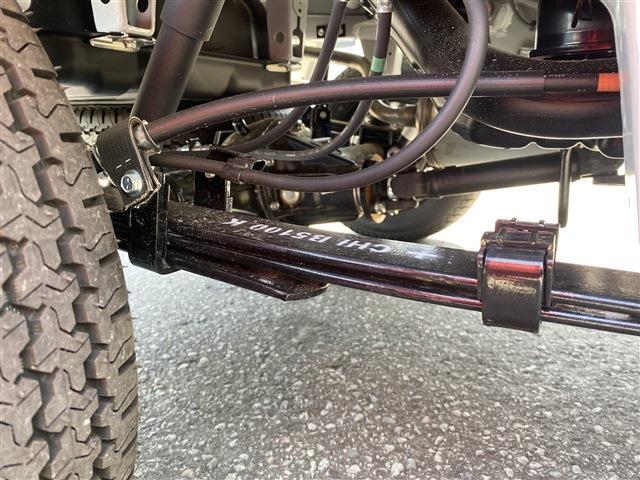 ハイゼットトラック スタンダード　４ＷＤ　軽トラック　ＭＴ　衝突被害軽減システム　ＥＳＣ　エアコン　運転席エアバッグ　助手席エアバッグ（25枚目）