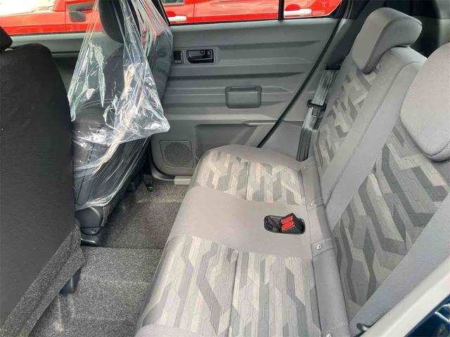 タフト Ｇ　ダーククロムベンチャー　４ＷＤ　届け出済み未使用車　バックカメラ　クリアランスソナー　オートクルーズコントロール　衝突被害軽減システム　オートライト　ＬＥＤヘッドランプ　スマートキー　アイドリングストップ　電動格納ミラー（10枚目）