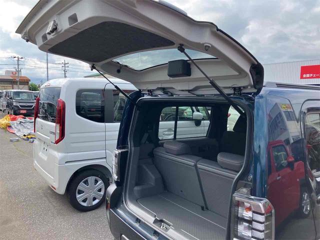 タフト Ｇ　ダーククロムベンチャー　４ＷＤ　届け出済み未使用車　バックカメラ　クリアランスソナー　オートクルーズコントロール　衝突被害軽減システム　オートライト　ＬＥＤヘッドランプ　スマートキー　アイドリングストップ　電動格納ミラー（18枚目）