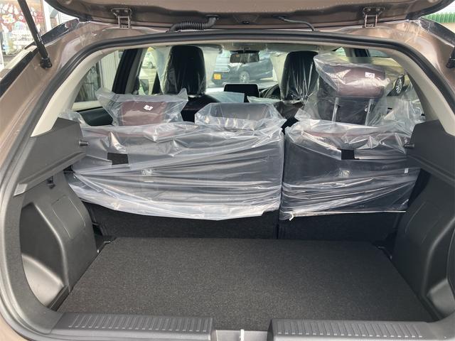 フロンクス ベースグレード　４ＷＤ　全周囲カメラ　クリアランスソナー　オートクルーズコントロール　レーンアシスト　衝突被害軽減システム　ナビ　オートライト　ＬＥＤヘッドランプ　アルミホイール　スマートキー　アイドリングストップ（20枚目）