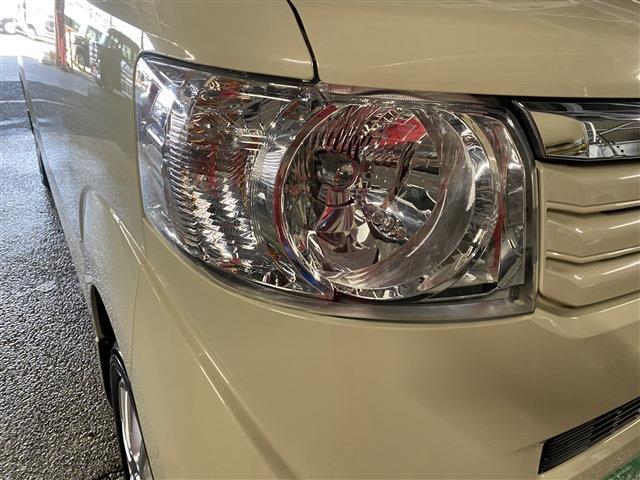 Ｎ－ＢＯＸ Ｇ・Ｌパッケージ　４ＷＤ　エアコン　パワーステアリング　パワーウィンドウ　盗難防止システム　衝突安全ボディ　キーレスエントリー　スマートキー　アイドリングストップ（6枚目）