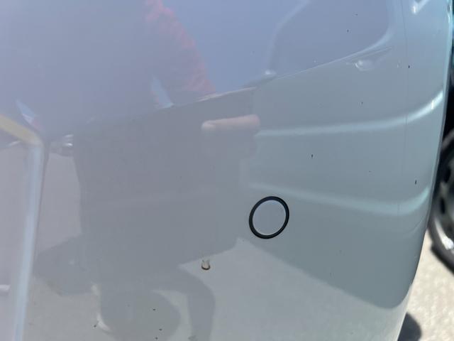 デイズ 　４ＷＤ　エアコン　パワーステアリング　パワーウィンドウ　盗難防止システム　衝突安全ボディ　衝突被害軽減システム　アイドリングストップ（8枚目）