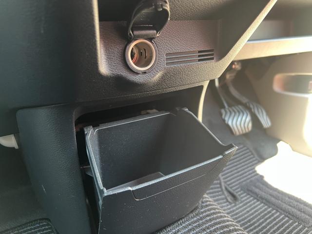 デイズ 　４ＷＤ　エアコン　パワーステアリング　パワーウィンドウ　盗難防止システム　衝突安全ボディ　衝突被害軽減システム　アイドリングストップ（48枚目）