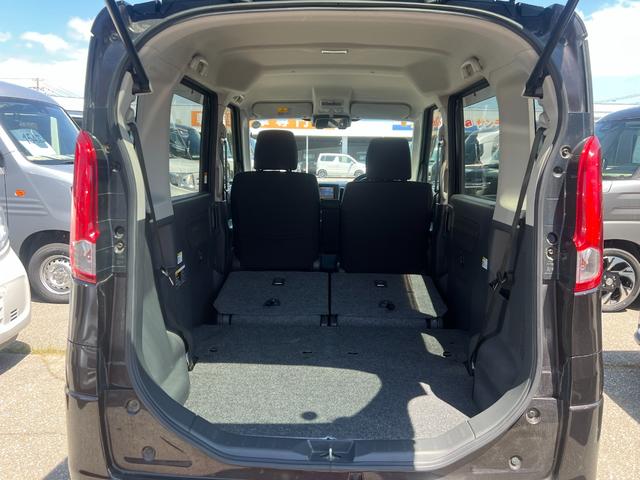スペーシア Ｇリミテッド　４ＷＤ　エアコン　パワーステアリング　パワーウィンドウ　盗難防止システム　衝突安全ボディ　衝突被害軽減システム　キーレスエントリー　スマートキー（21枚目）