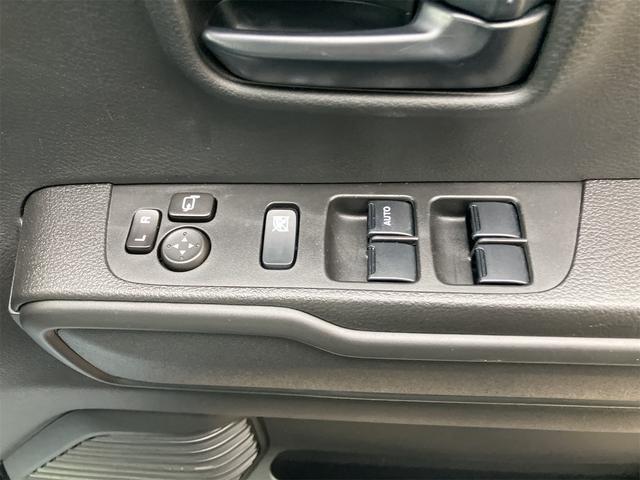 ハスラー ハイブリッドＧ　４ＷＤ　クリアランスソナー　オートクルーズコントロール　レーンアシスト　衝突被害軽減システム　スマートキー　アイドリングストップ　電動格納ミラー　シートヒーター　ＣＶＴ　盗難防止システム　ＡＢＳ（12枚目）