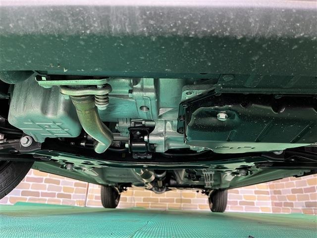 「次回車検パスポート」「オイル交換無料」などアフターサービスに力を入れています！サンライズではお客様のおクルマの維持費を少しでも軽減できるようなプランをご用意しております。