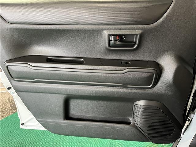 オールメーカー取り扱い！グループ総在庫８００台展示