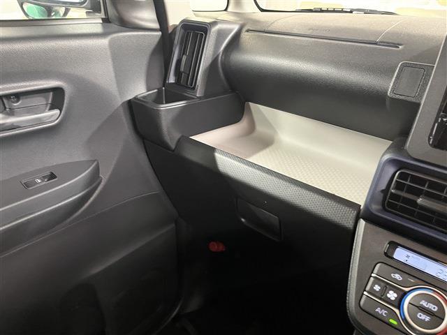 オールメーカー取り扱い！グループ総在庫８００台展示