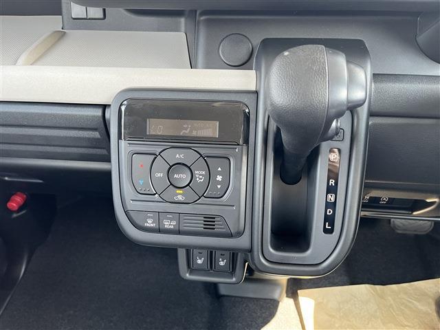 スペーシア ハイブリッドＧ　プッシュスタートボタン　衝突被害軽減ブレーキ　障害物センサー　アイドリングストップ　ステアリングリモコン　オートエアコン（18枚目）