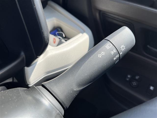 スペーシア ハイブリッドＧ　プッシュスタートボタン　衝突被害軽減ブレーキ　障害物センサー　アイドリングストップ　ステアリングリモコン　オートエアコン（30枚目）