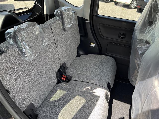 スペーシア ハイブリッドＧ　プッシュスタートボタン　衝突被害軽減ブレーキ　障害物センサー　アイドリングストップ　ステアリングリモコン　オートエアコン（31枚目）