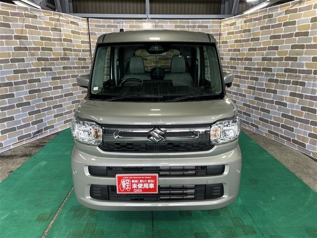 軽・車検の看板と電光掲示板が目印です！届出済　未使用車をお探しの方はこちらの看板を目印にお越しください。※似たような看板のお店がございますのでお間違えのないようご注意ください。