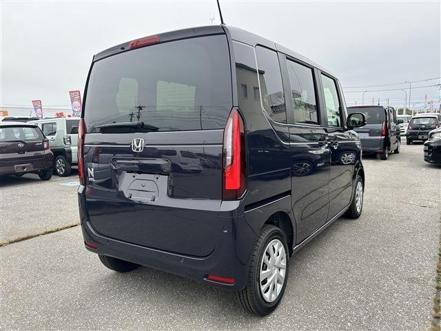 届出済　未使用車販売だけでなく、買取、下取、車検、メンテナンス、保険もバッチリ！お客様のトータルカーライフをしっかりサポートいたします。