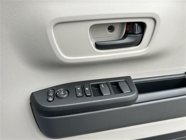 オールメーカー取り扱い！グループ総在庫８００台展示