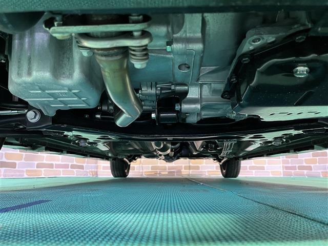 スペーシアカスタム ハイブリッドＸＳ　４ＷＤ　プッシュスタート　リア両側パワースライドドア　サーキュレーター　運転席助手席シートヒーター　ステアリングリモコン　クルーズコントロール（12枚目）