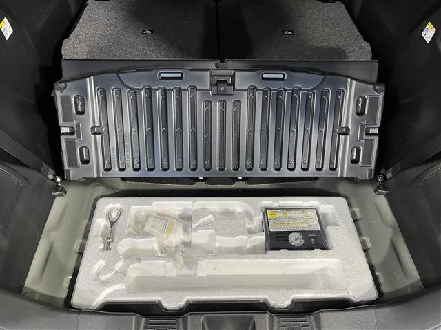 スペーシアカスタム ハイブリッドＸＳ　４ＷＤ　プッシュスタート　リア両側パワースライドドア　サーキュレーター　運転席助手席シートヒーター　ステアリングリモコン　クルーズコントロール（23枚目）