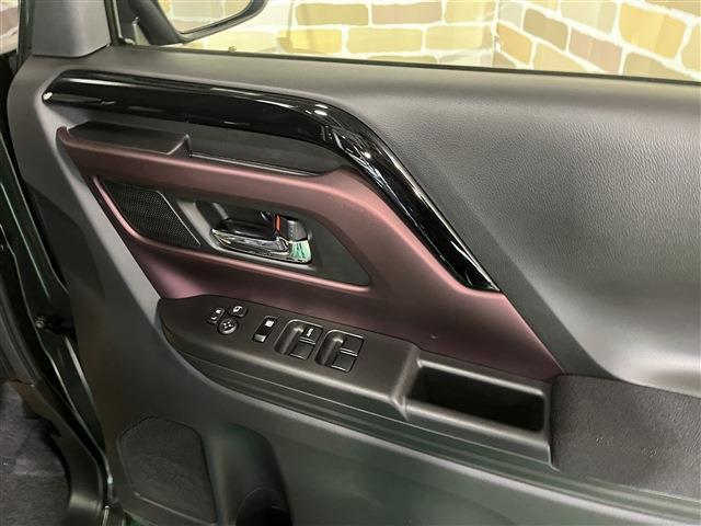 スペーシアカスタム ハイブリッドＸＳ　４ＷＤ　プッシュスタート　リア両側パワースライドドア　サーキュレーター　運転席助手席シートヒーター　ステアリングリモコン　クルーズコントロール（54枚目）