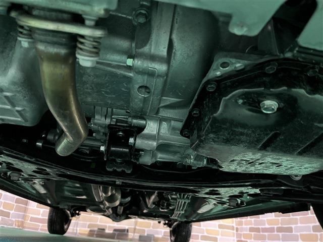 ハスラー タフワイルド　４ＷＤ　プッシュスタートボタン　フォグランプ　純正ナビ　衝突被害軽減ブレーキ　障害物センサー　運転席助手席シートヒーター（11枚目）