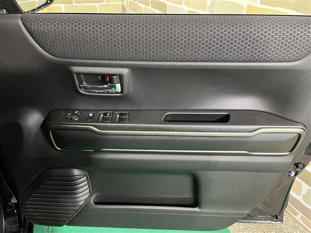 ハスラー タフワイルド　４ＷＤ　プッシュスタートボタン　フォグランプ　純正ナビ　衝突被害軽減ブレーキ　障害物センサー　運転席助手席シートヒーター（54枚目）