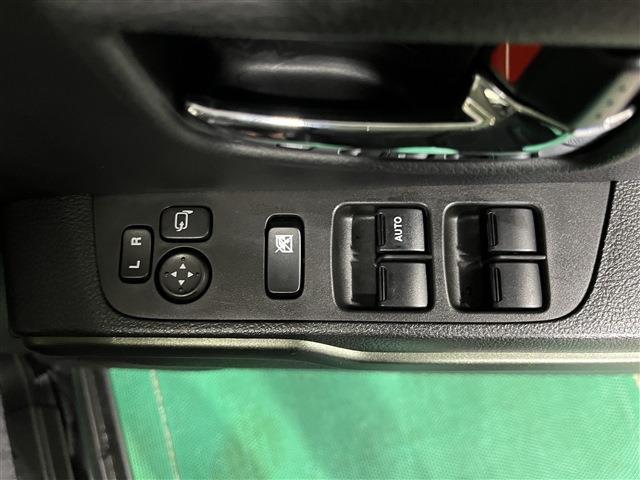 ハスラー タフワイルド　４ＷＤ　プッシュスタートボタン　フォグランプ　純正ナビ　衝突被害軽減ブレーキ　障害物センサー　運転席助手席シートヒーター（55枚目）