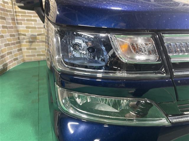 ワゴンＲ ハイブリッドＦＺ　４ＷＤ　プッシュスタート　ＣＤオーディオ　ステアリングリモコン　衝突被害軽減ブレーキ　運転席助手席シートヒーター　アイドリングストップ（7枚目）