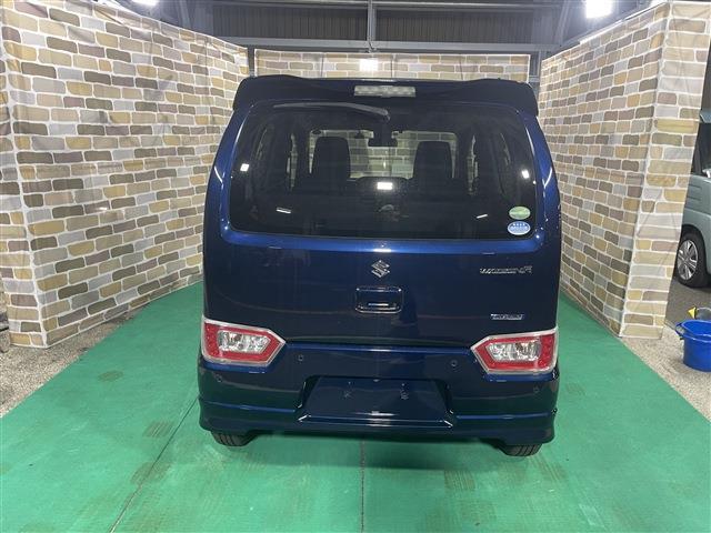 ワゴンＲ ハイブリッドＦＺ　４ＷＤ　プッシュスタート　ＣＤオーディオ　ステアリングリモコン　衝突被害軽減ブレーキ　運転席助手席シートヒーター　アイドリングストップ（13枚目）