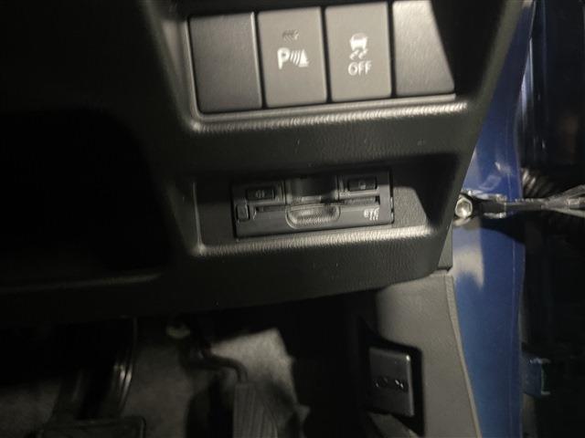 ワゴンＲ ハイブリッドＦＺ　４ＷＤ　プッシュスタート　ＣＤオーディオ　ステアリングリモコン　衝突被害軽減ブレーキ　運転席助手席シートヒーター　アイドリングストップ（50枚目）