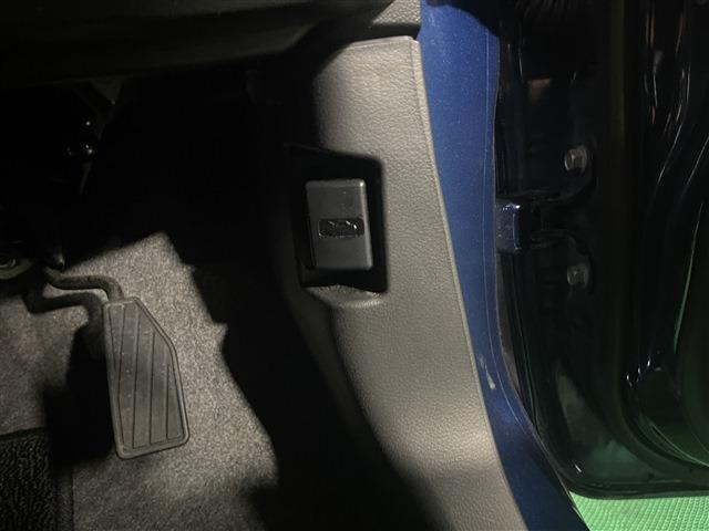 ワゴンＲ ハイブリッドＦＺ　４ＷＤ　プッシュスタート　ＣＤオーディオ　ステアリングリモコン　衝突被害軽減ブレーキ　運転席助手席シートヒーター　アイドリングストップ（51枚目）