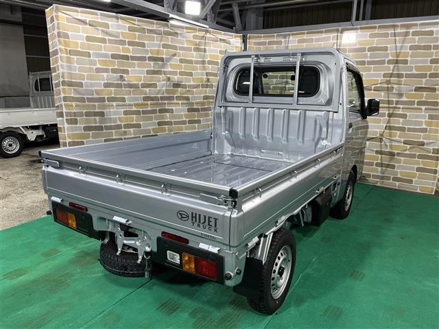 自社指定工場「車検のコバック弘前店」も併設しております。納車後も安心してお任せください。