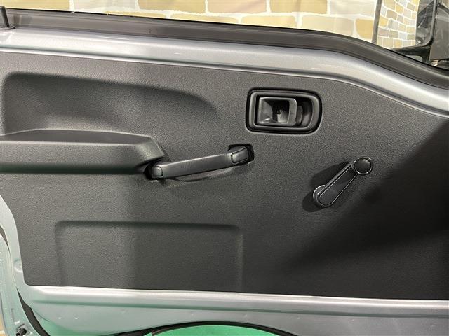 青森県弘前にあります軽　届出済未使用車専門店　軽プラザサンライズです！オールメーカーの軽自動車が選び放題！軽　専門店ならではの充実のラインナップの中からお気に入りの１台がきっと見つかります！