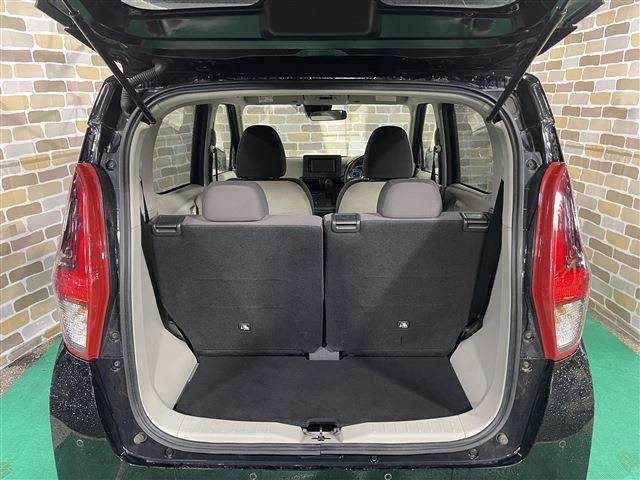 デイズ Ｓ　４ＷＤ　キーレスエントリー　衝突被害軽減ブレーキ　障害物センサー　ステアリングリモコン　カーナビ　アイドリングストップ　タコメーター（22枚目）