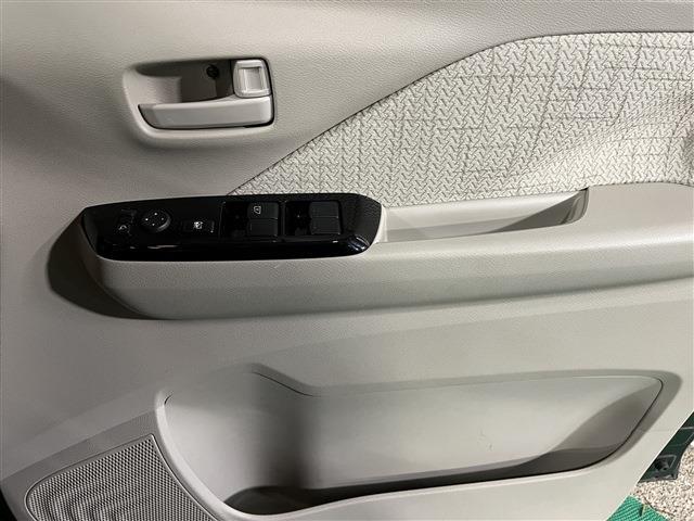 �f�ڎԗ��ȊO�ɂ������݌ɂ̕����������܂��B���C�y�ɂ��₢���킹���������B