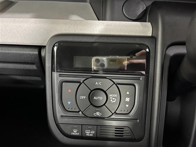 スペーシア ハイブリッドG 衝突被害軽減ブレーキ 障害物センサー 4WD プッシュスタートボタン ステアリングリモコン 横滑り防止装置 アイドリングストップ 運転席助手席シートヒーター オートエアコン 電動格納ドアミラー ABS(42枚目)