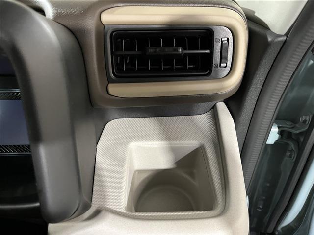 スペーシア ハイブリッドG 衝突被害軽減ブレーキ 障害物センサー 4WD プッシュスタートボタン ステアリングリモコン 横滑り防止装置 アイドリングストップ 運転席助手席シートヒーター オートエアコン 電動格納ドアミラー ABS(52枚目)