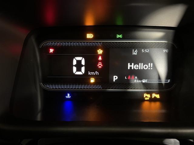 スペーシア ハイブリッドＧ　衝突被害軽減ブレーキ　障害物センサー　４ＷＤ　プッシュスタートボタン　ステアリングリモコン　横滑り防止装置　アイドリングストップ　運転席助手席シートヒーター　オートエアコン　電動格納ドアミラー　ＡＢＳ（35枚目）