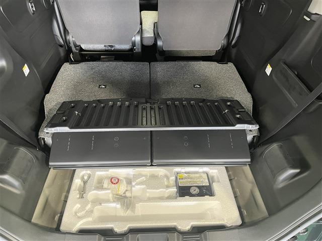 スペーシア ハイブリッドＧ　衝突被害軽減ブレーキ　障害物センサー　４ＷＤ　プッシュスタートボタン　ステアリングリモコン　横滑り防止装置　アイドリングストップ　運転席助手席シートヒーター　オートエアコン　電動格納ドアミラー　ＡＢＳ（22枚目）