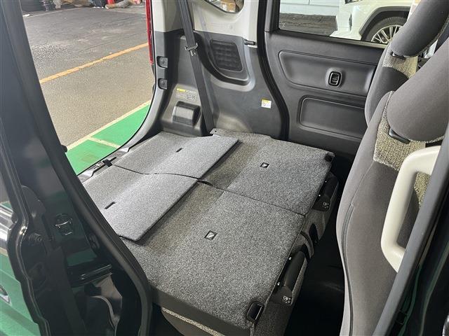 スペーシア ハイブリッドＧ　衝突被害軽減ブレーキ　障害物センサー　４ＷＤ　プッシュスタートボタン　ステアリングリモコン　横滑り防止装置　アイドリングストップ　運転席助手席シートヒーター　オートエアコン　電動格納ドアミラー　ＡＢＳ（23枚目）