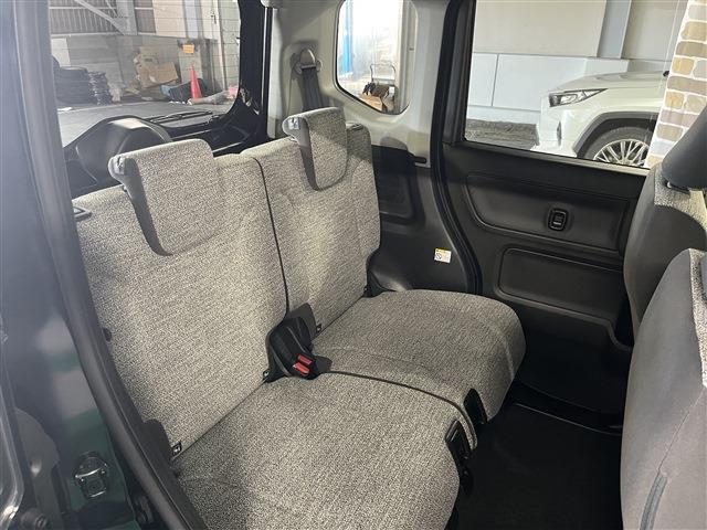 スペーシア ハイブリッドＧ　衝突被害軽減ブレーキ　障害物センサー　４ＷＤ　プッシュスタートボタン　ステアリングリモコン　横滑り防止装置　アイドリングストップ　運転席助手席シートヒーター　オートエアコン　電動格納ドアミラー　ＡＢＳ（24枚目）